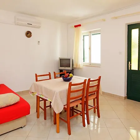 Katica Apartments Bol Exterior photo
