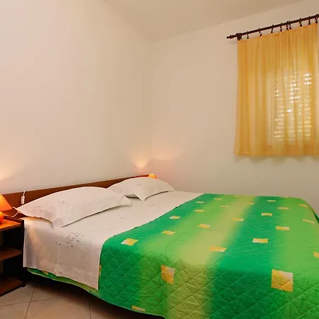 Katica Apartments Bol Exterior photo