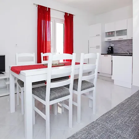 Katica Apartments Bol Exterior photo