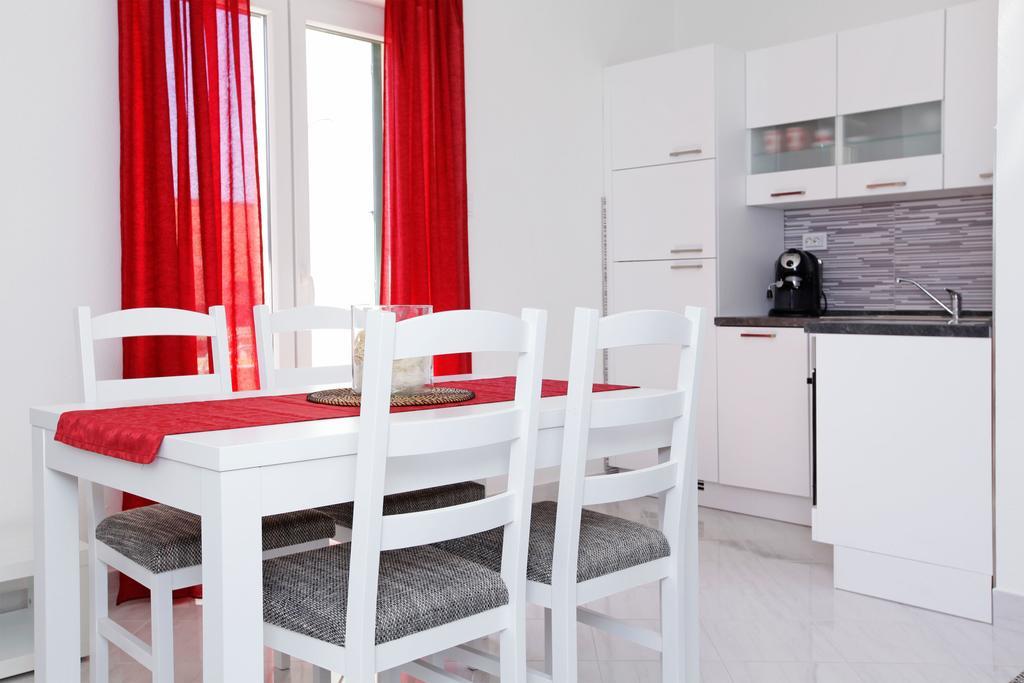 Katica Apartment Bol