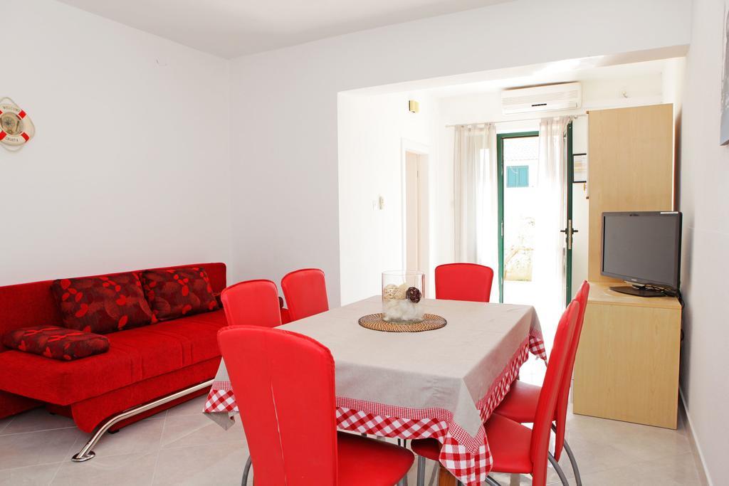 Katica Apartment Bol